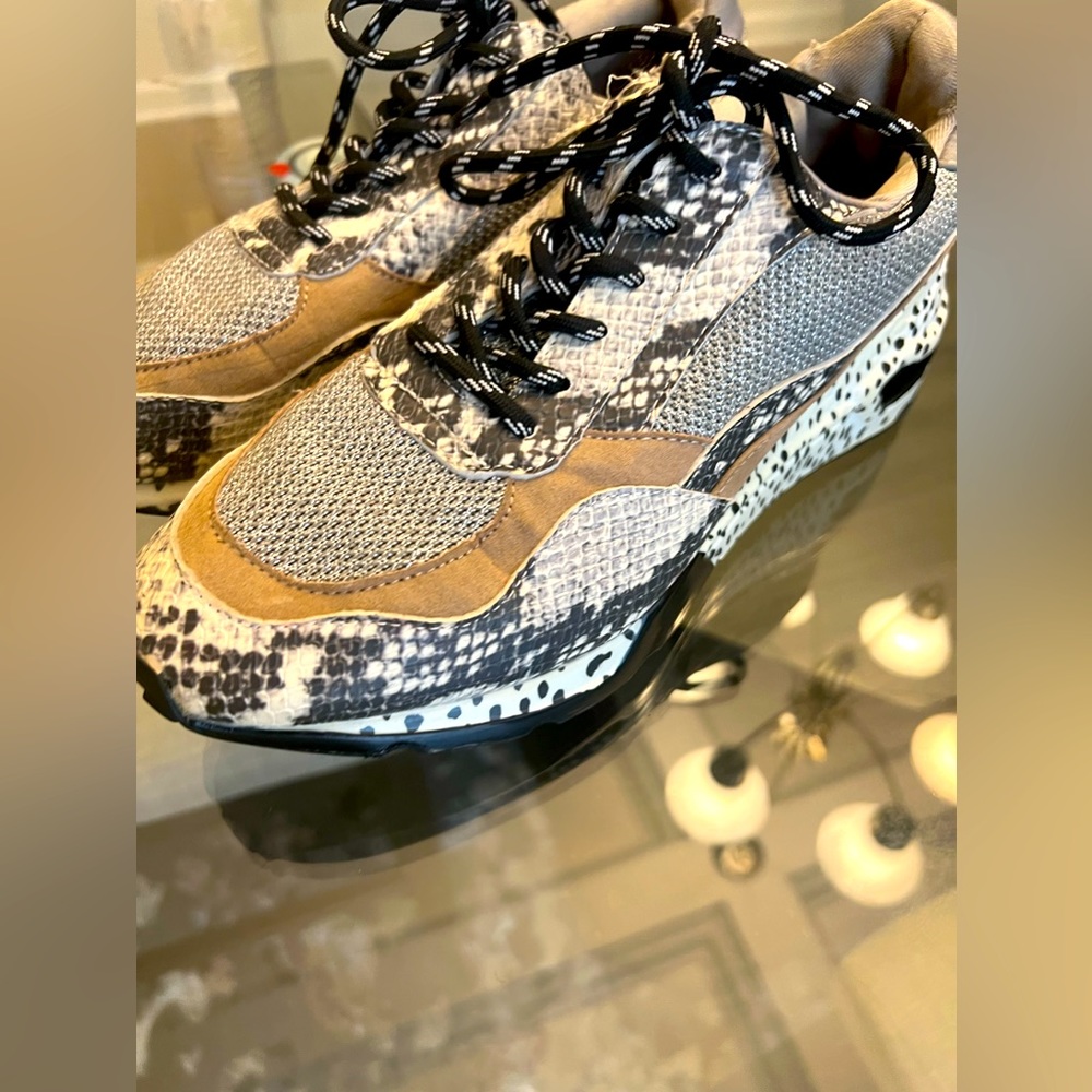 Stylish Athletic Shoe: Animal Print